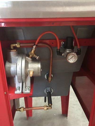 Classic Cream automotive paint product for smooth and elegant finishes.